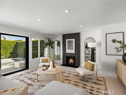 1924  Beryl   Lane, Newport Beach, CA