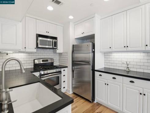 20402  Santa Ana Ave  4 , Newport Beach, CA