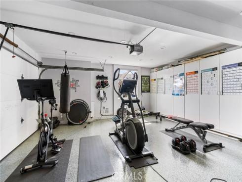 9  Winthrop  , Newport Beach, CA