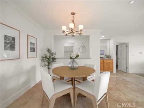 102  Scholz  34  Plaza, Newport Beach, CA