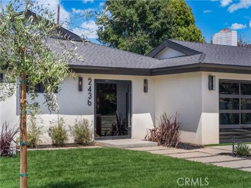 2436  Holiday  , Newport Beach, CA