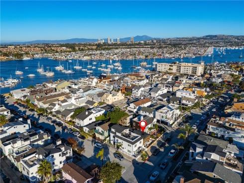 122 E Bay   Avenue, Newport Beach, CA