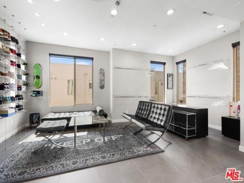 19 Ebb Tide Circle, Newport Beach, CA