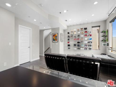 19 Ebb Tide Circle, Newport Beach, CA