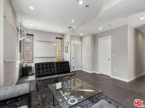 19 Ebb Tide Circle, Newport Beach, CA