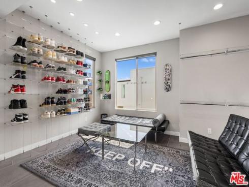 19 Ebb Tide Circle, Newport Beach, CA