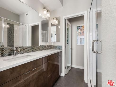 19 Ebb Tide Circle, Newport Beach, CA