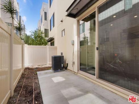 19 Ebb Tide Circle, Newport Beach, CA