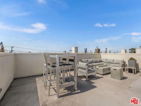 19 Ebb Tide Circle, Newport Beach, CA