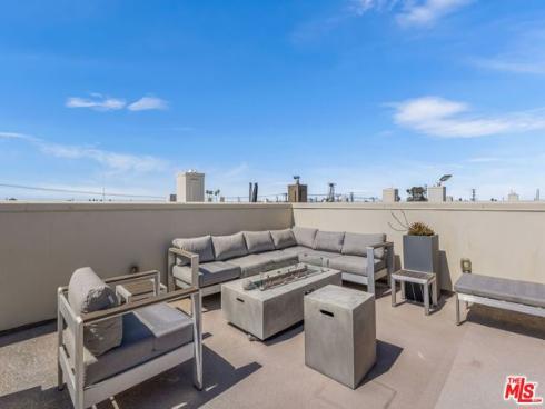 19 Ebb Tide Circle, Newport Beach, CA