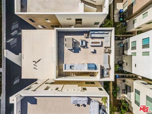 19 Ebb Tide Circle, Newport Beach, CA