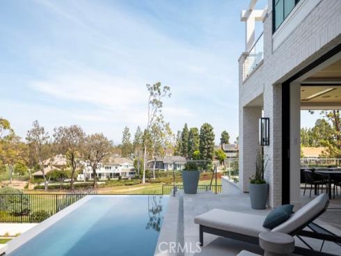 8  Cherry Hills   Lane, Newport Beach, CA