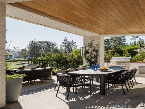 8  Cherry Hills   Lane, Newport Beach, CA
