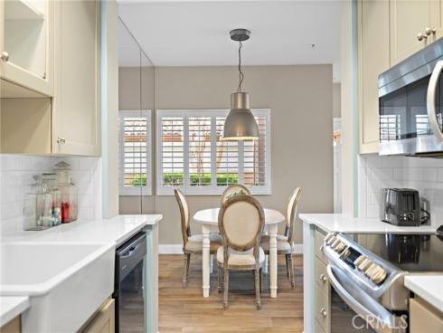 140  Villa Point  , Newport Beach, CA