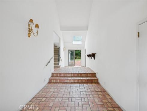 1700  Port Margate  , Newport Beach, CA