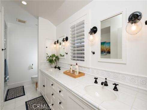 1228 W Oceanfront , Newport Beach, CA