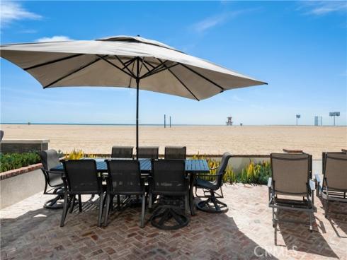 1228 W Oceanfront , Newport Beach, CA