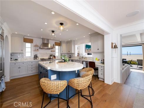 1228 W Oceanfront , Newport Beach, CA