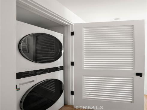 400  40th Street  , Newport Beach, CA