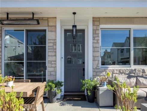 400  40th Street  , Newport Beach, CA