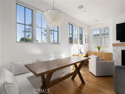 400  40th Street  , Newport Beach, CA