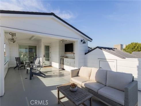 400  40th Street  , Newport Beach, CA