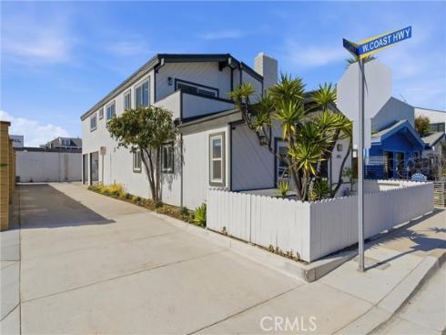 203  Cedar  A & B  Street, Newport Beach, CA