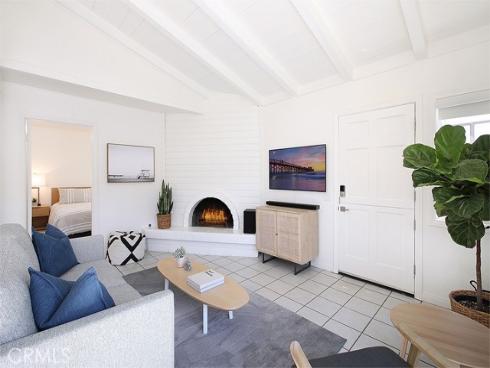 203  Cedar  A & B  Street, Newport Beach, CA