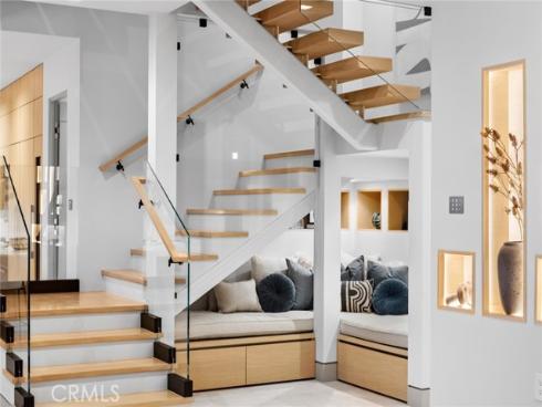 706 W Oceanfront  , Newport Beach, CA