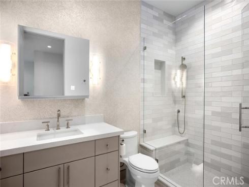 706 W Oceanfront  , Newport Beach, CA