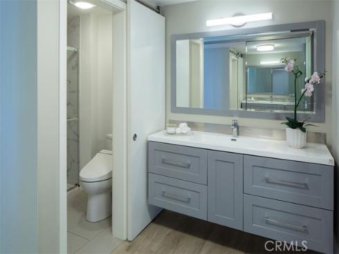 2175  Vista Entrada  , Newport Beach, CA