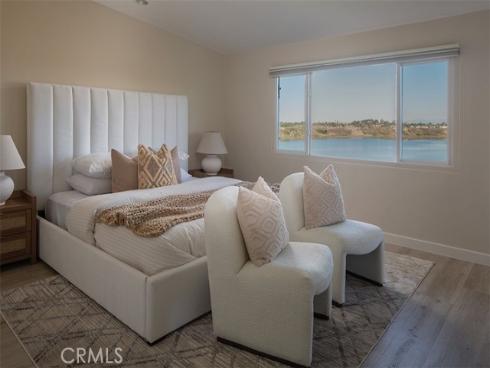 2175  Vista Entrada  , Newport Beach, CA