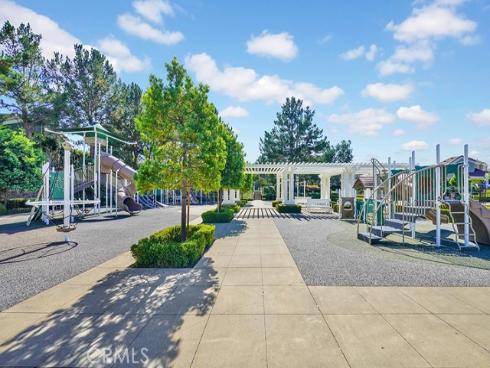 17  Crooked Stick   Drive, Newport Beach, CA