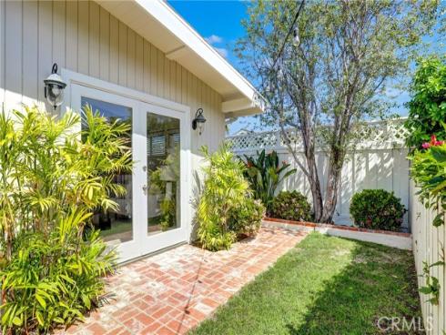 1112  Westcliff   Drive, Newport Beach, CA