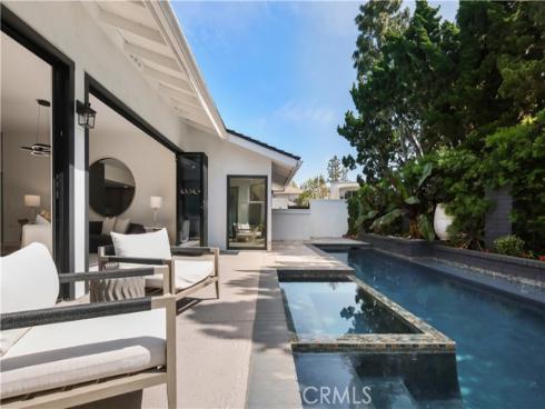 22 Rue Cannes , Newport Beach, CA