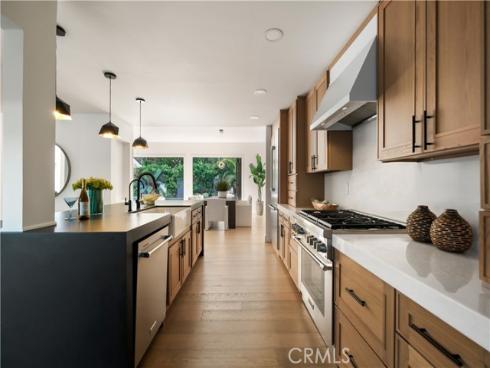 22 Rue Cannes , Newport Beach, CA