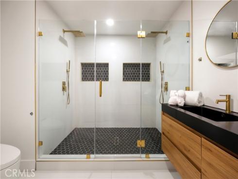 22 Rue Cannes , Newport Beach, CA