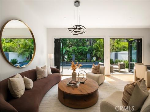 22 Rue Cannes , Newport Beach, CA