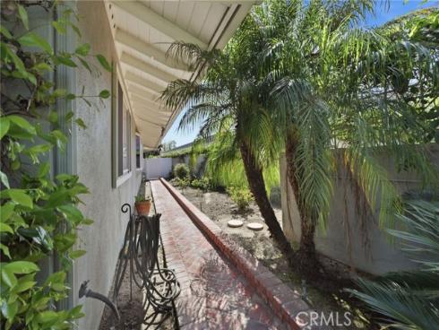 1633  Santiago  , Newport Beach, CA