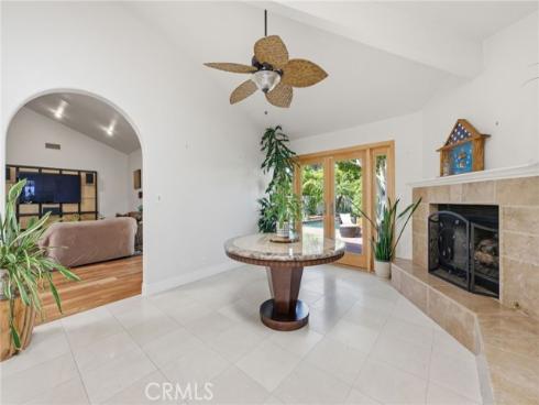 1633  Santiago  , Newport Beach, CA