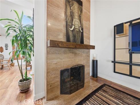 1633  Santiago  , Newport Beach, CA