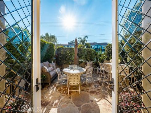 3222 Clay Street, Newport Beach, CA