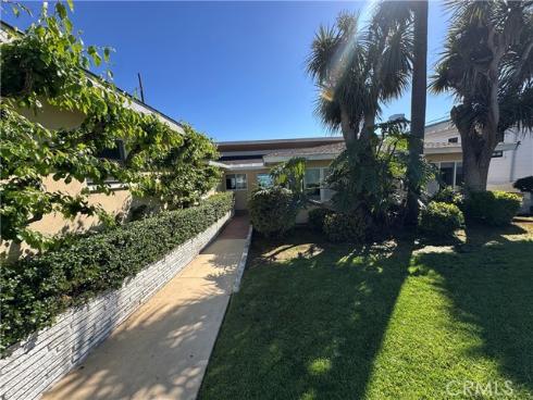 1221  Kings Road  , Newport Beach, CA