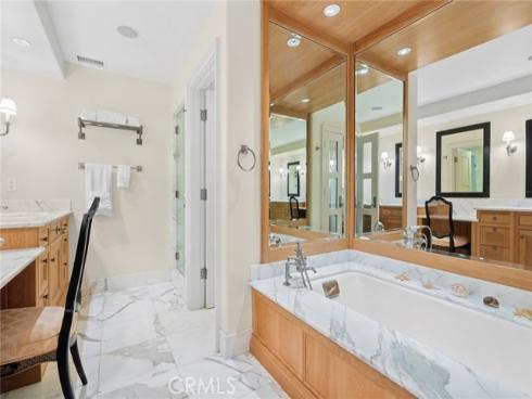 1030 Bayside Cove 702 , Newport Beach, CA