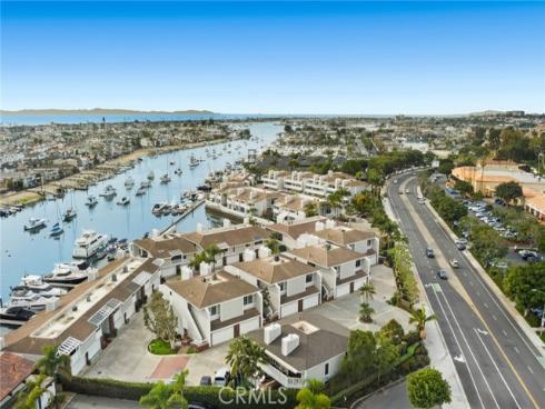 1030 Bayside Cove 702 , Newport Beach, CA