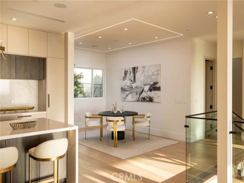 4  Narbonne  , Newport Beach, CA