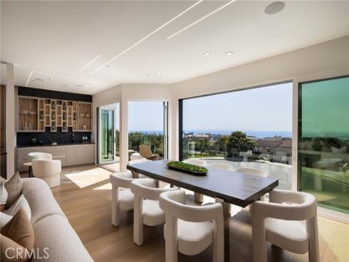 4  Narbonne  , Newport Beach, CA