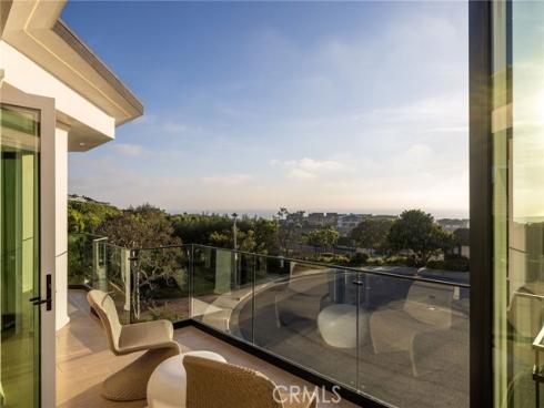 4  Narbonne  , Newport Beach, CA
