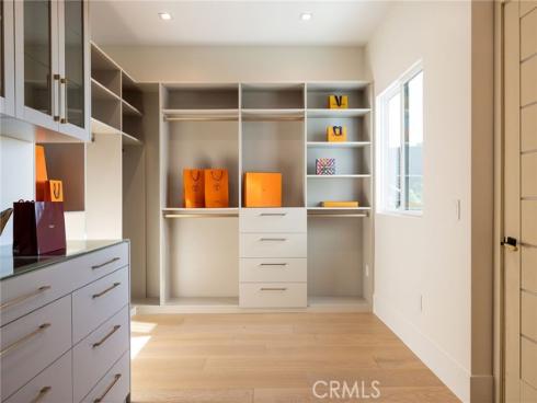 4  Narbonne  , Newport Beach, CA