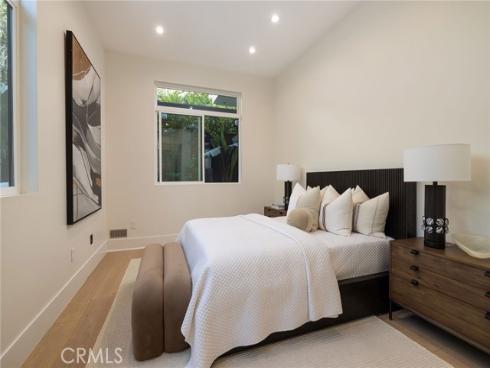 4  Narbonne  , Newport Beach, CA